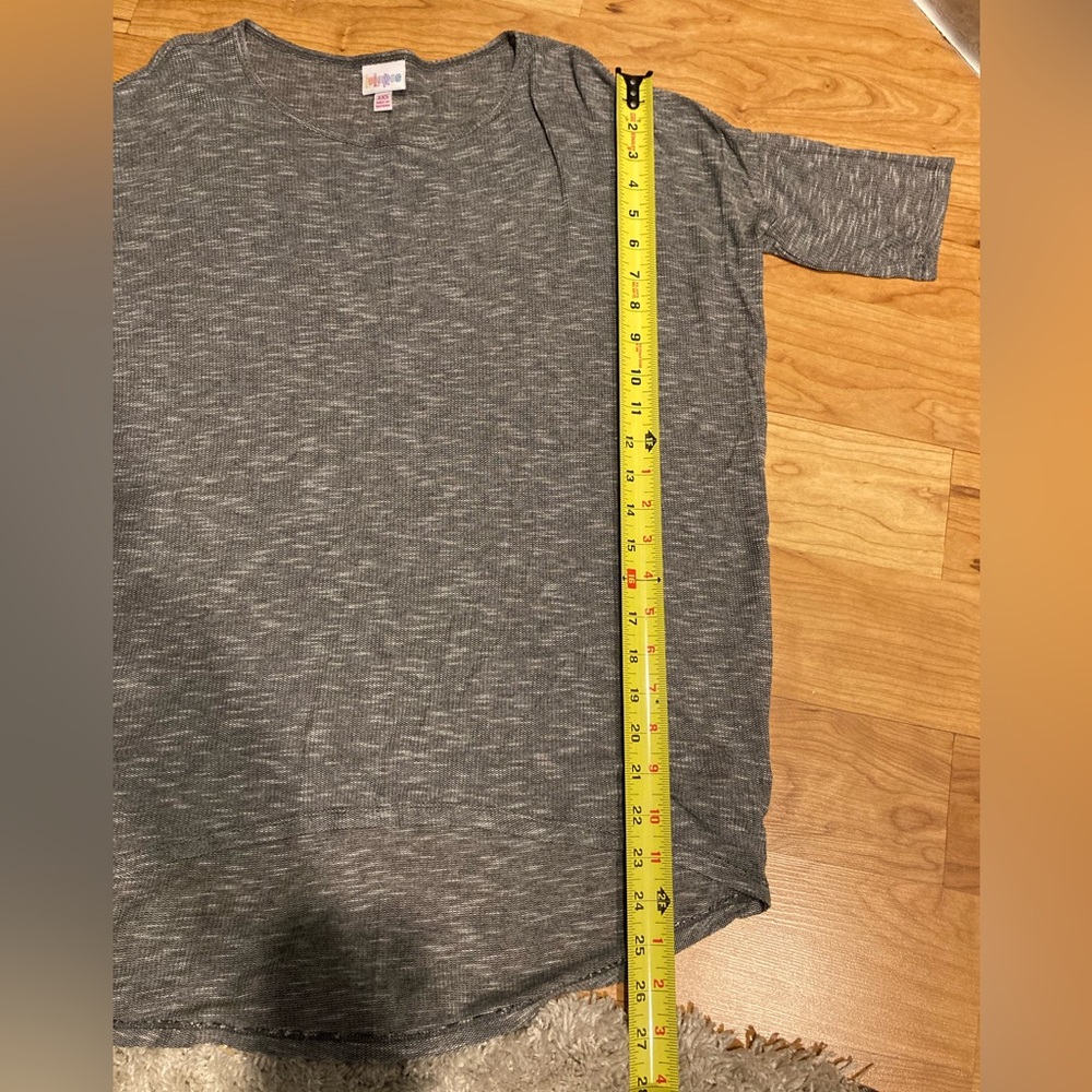Gray Ribbed Lularoe Irma - Picture 4 of 5